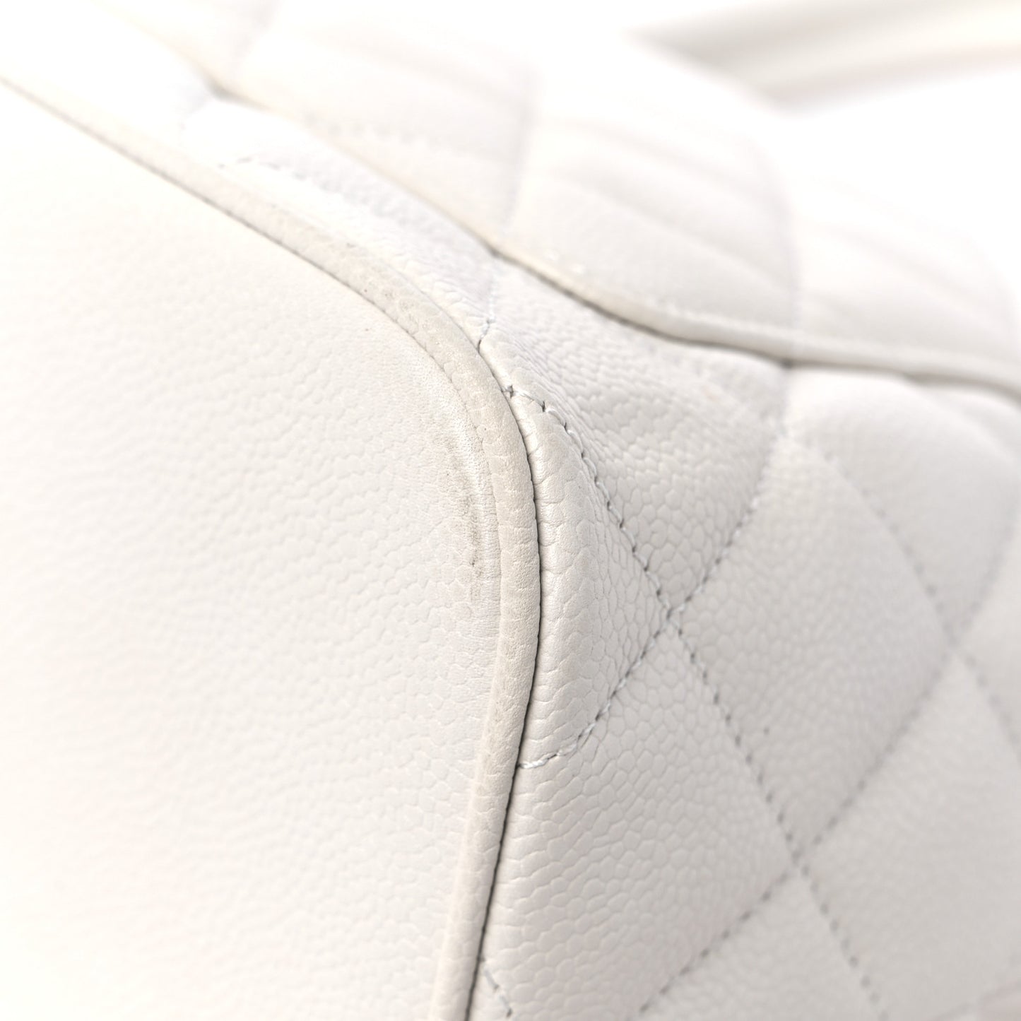 Caviar Quilted Medallion Tote White