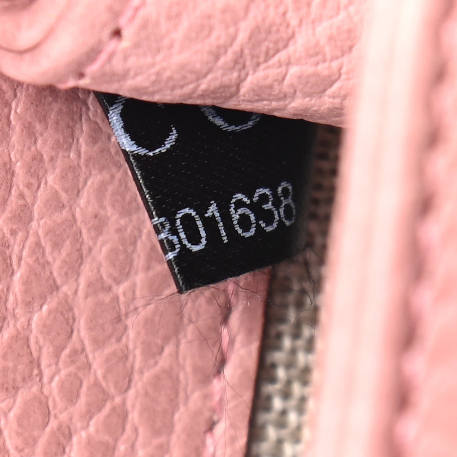 Gucci Dollar Calfskin Small Interlocking G Shoulder Bag Soft Pink 9 of 11