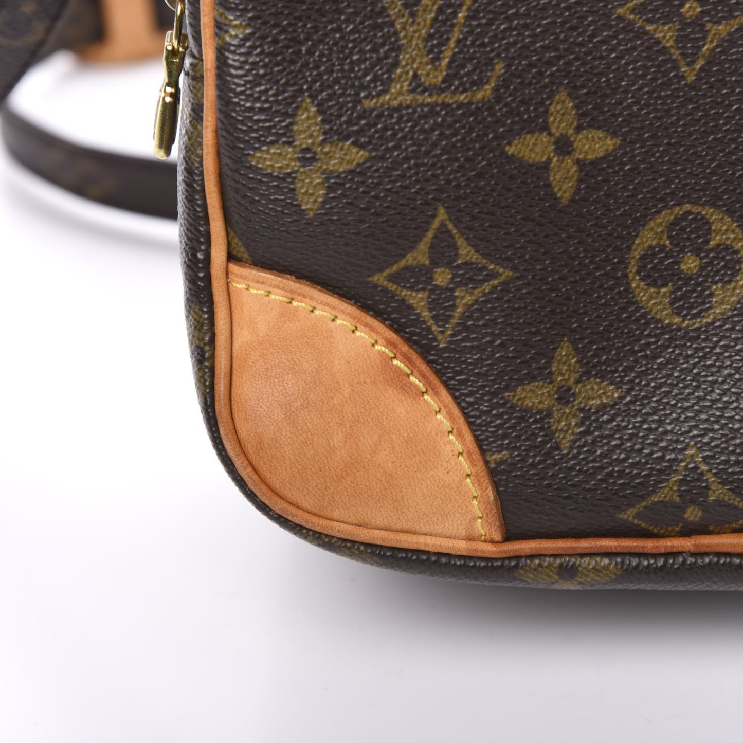 Monogram Amazone