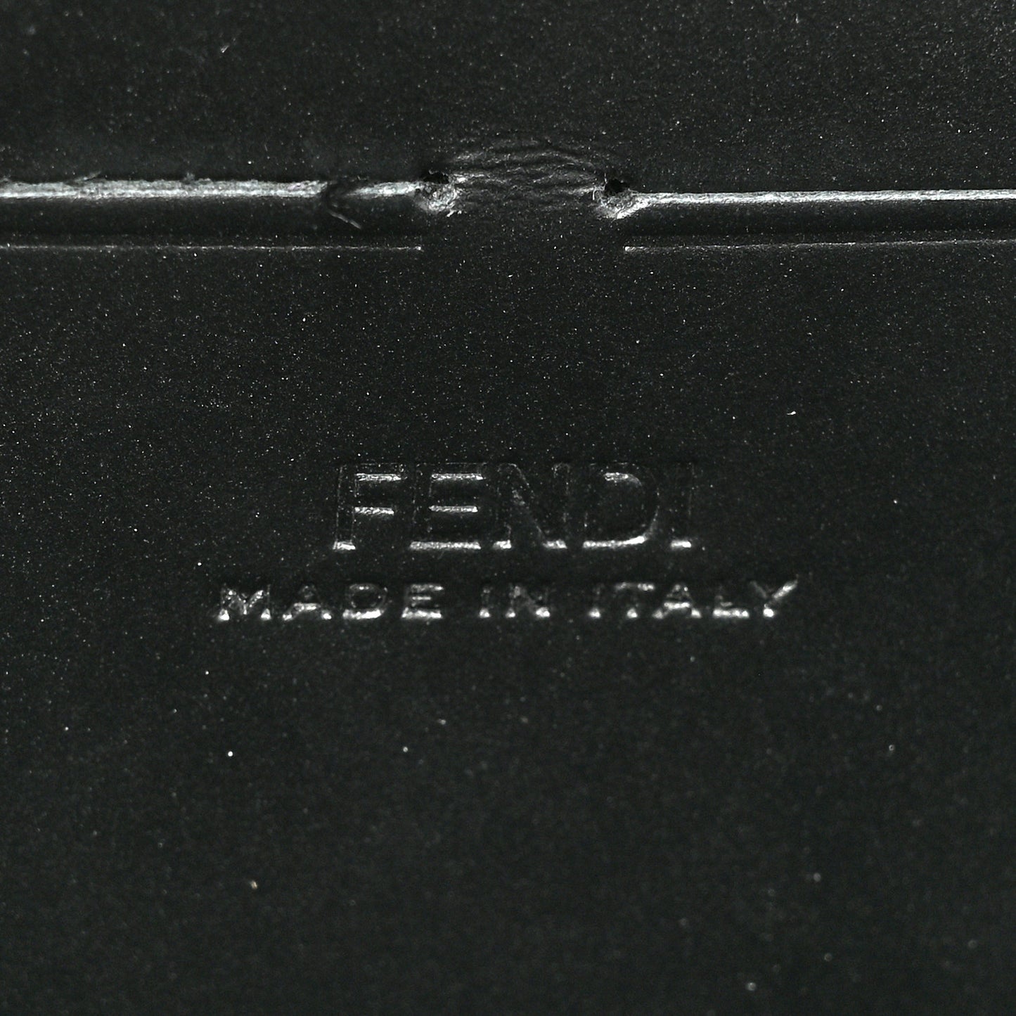 Vitello King FF Lines Embossed Baguette Soft Trunk Black