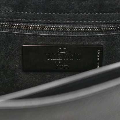 Valentino Garavani Pebbled Calfskin Onyx Medium Rockstud Rolling Flap Saddle Bag Black 6 of 9