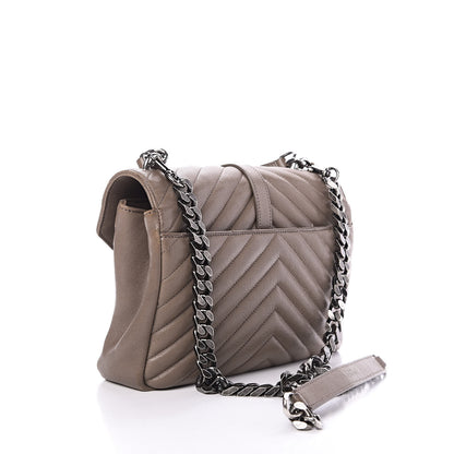 Saint Laurent Sheepskin Matelasse Chevron Monogram Medium College Bag Fard 3 of 15