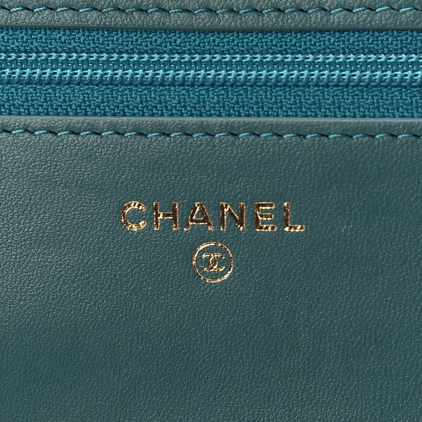 Lizard Reissue Wallet on Chain WOC Green