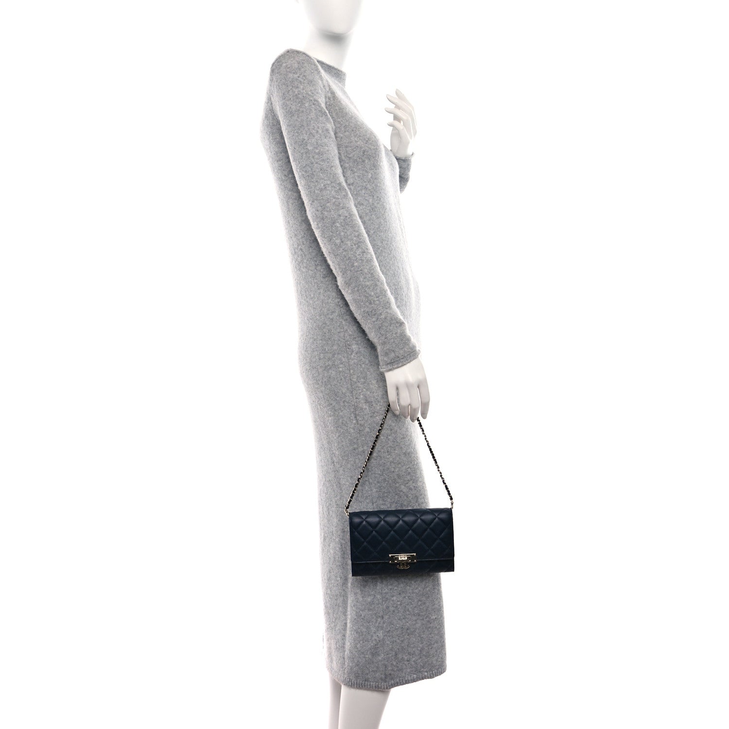 Chanel Lambskin Quilted Golden Class Clutch with Chain Navy Blue 2 of 10
