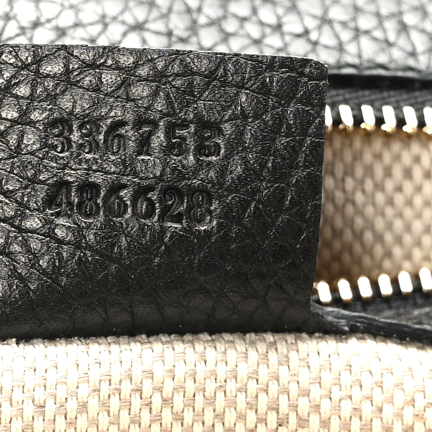 Gucci Pebbled Calfskin Medium Soho Clutch Black 7 of 9