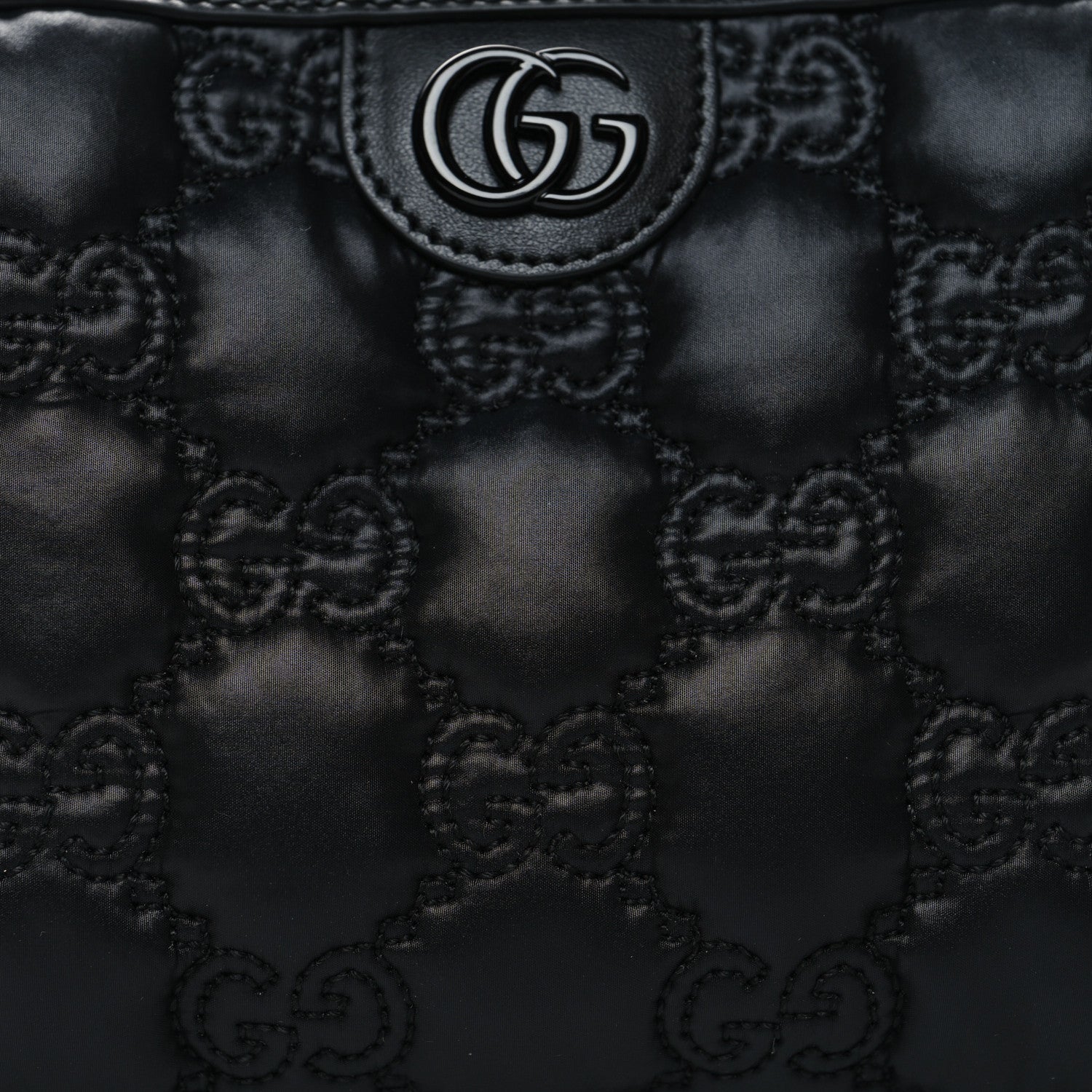 Gucci Nylon Calfskin Enamel GG Matelasse Beauty Case Black 8 of 10