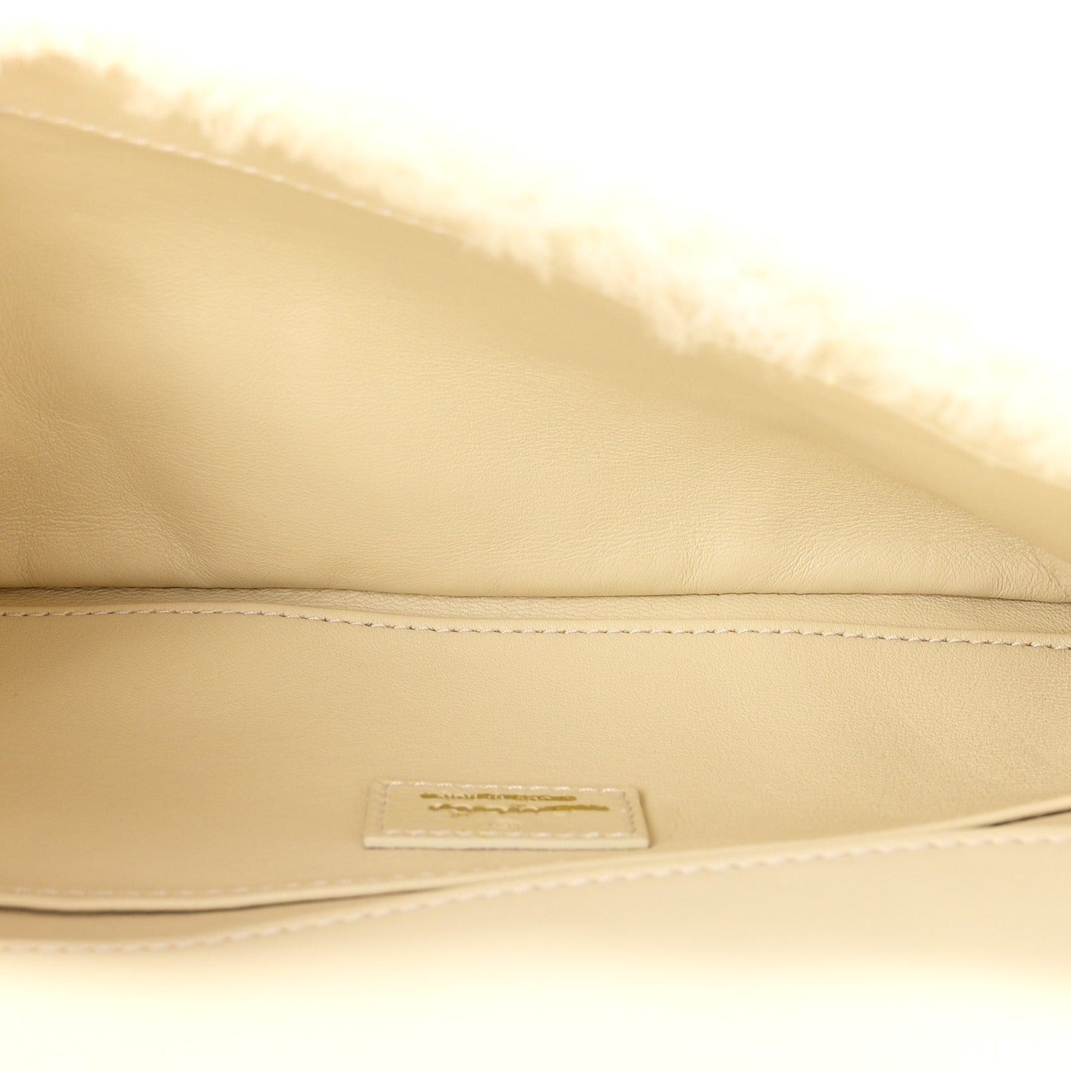 Gucci Merino Wool Medium Maxi Horsebit Chain Shoulder Bag Off White 5 of 9