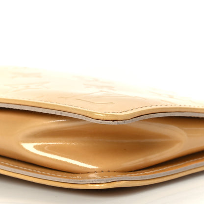 Louis Vuitton Vernis Lexington Pochette Beige 7 of 7