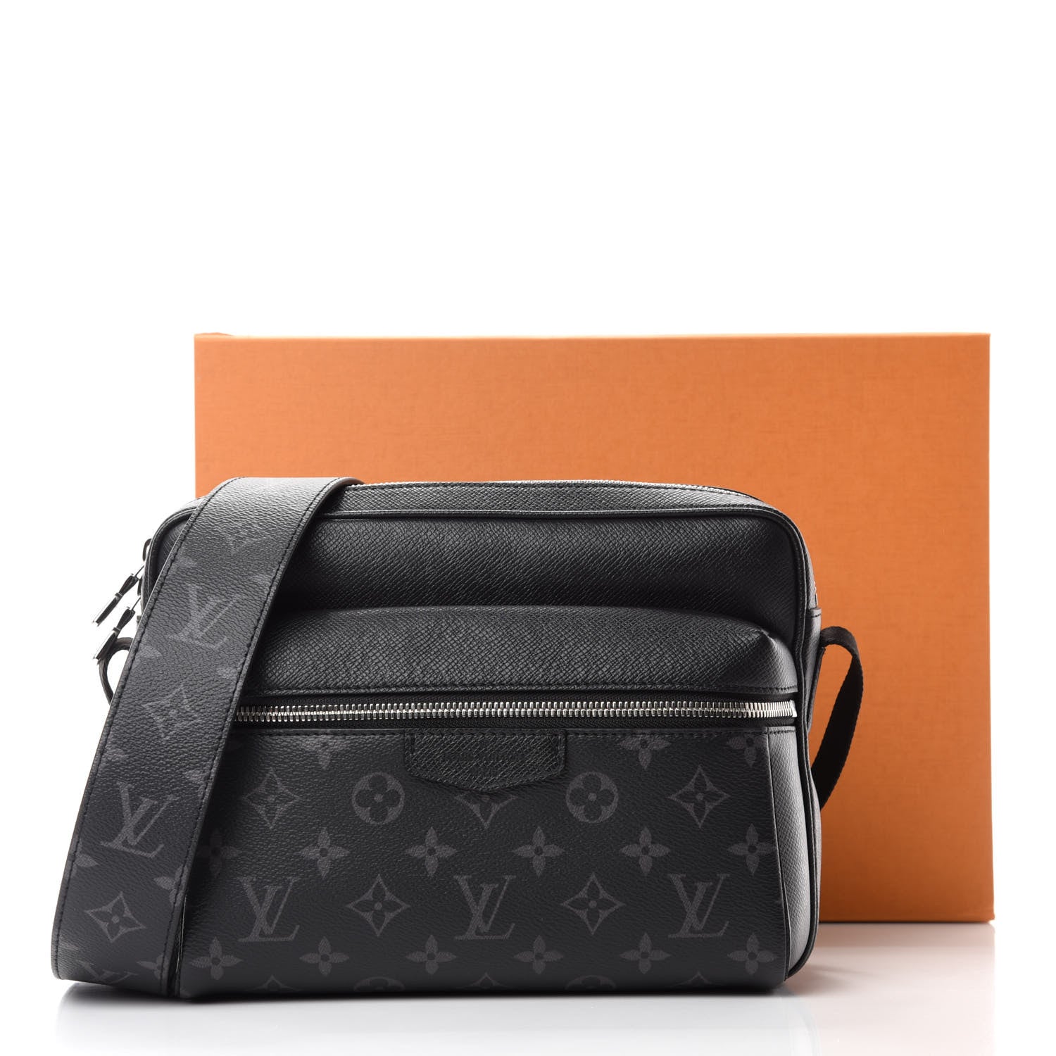 Louis Vuitton Taiga Monogram Eclipse Outdoor Messenger Black 11 of 11