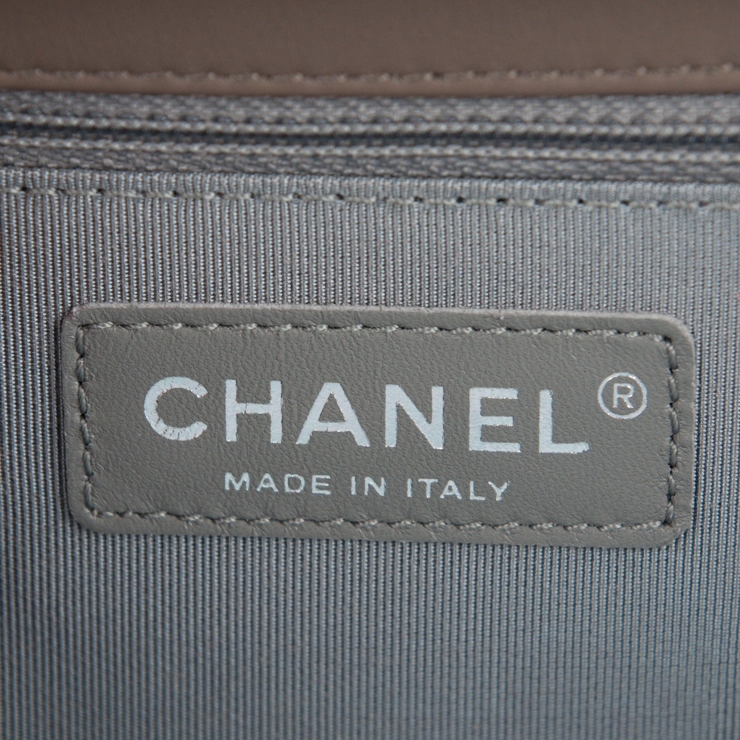 Chanel Calfskin Chevron New Medium Boy Flap Grey 6 of 7