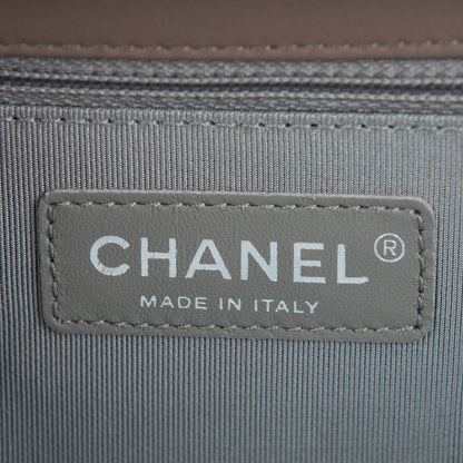 Chanel Calfskin Chevron New Medium Boy Flap Grey 6 of 7