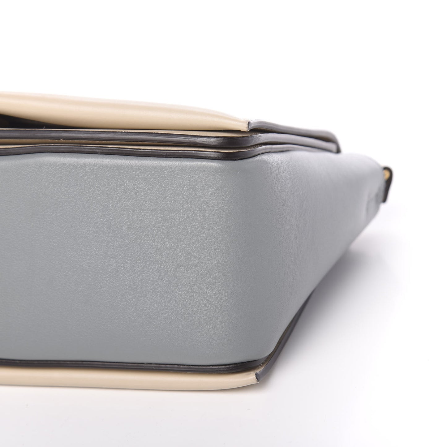 Shiny Smooth Calfskin Medium Frame Shoulder Bag Grege Storm