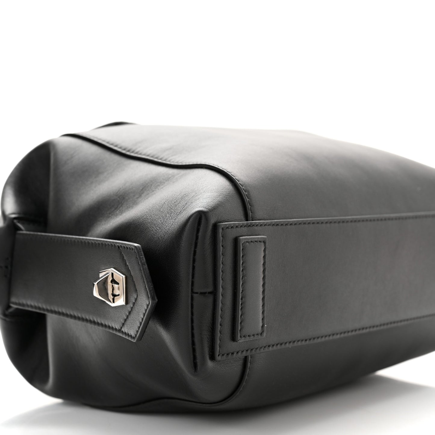 Smooth Calfskin Small Soft Antigona Black