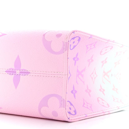 Louis Vuitton Monogram Giant Spring In The City Onthego PM Sunrise Pastel 17 of 21