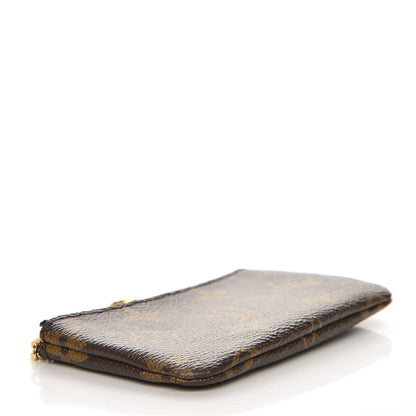 Louis Vuitton Monogram Key Pouch 4 of 7