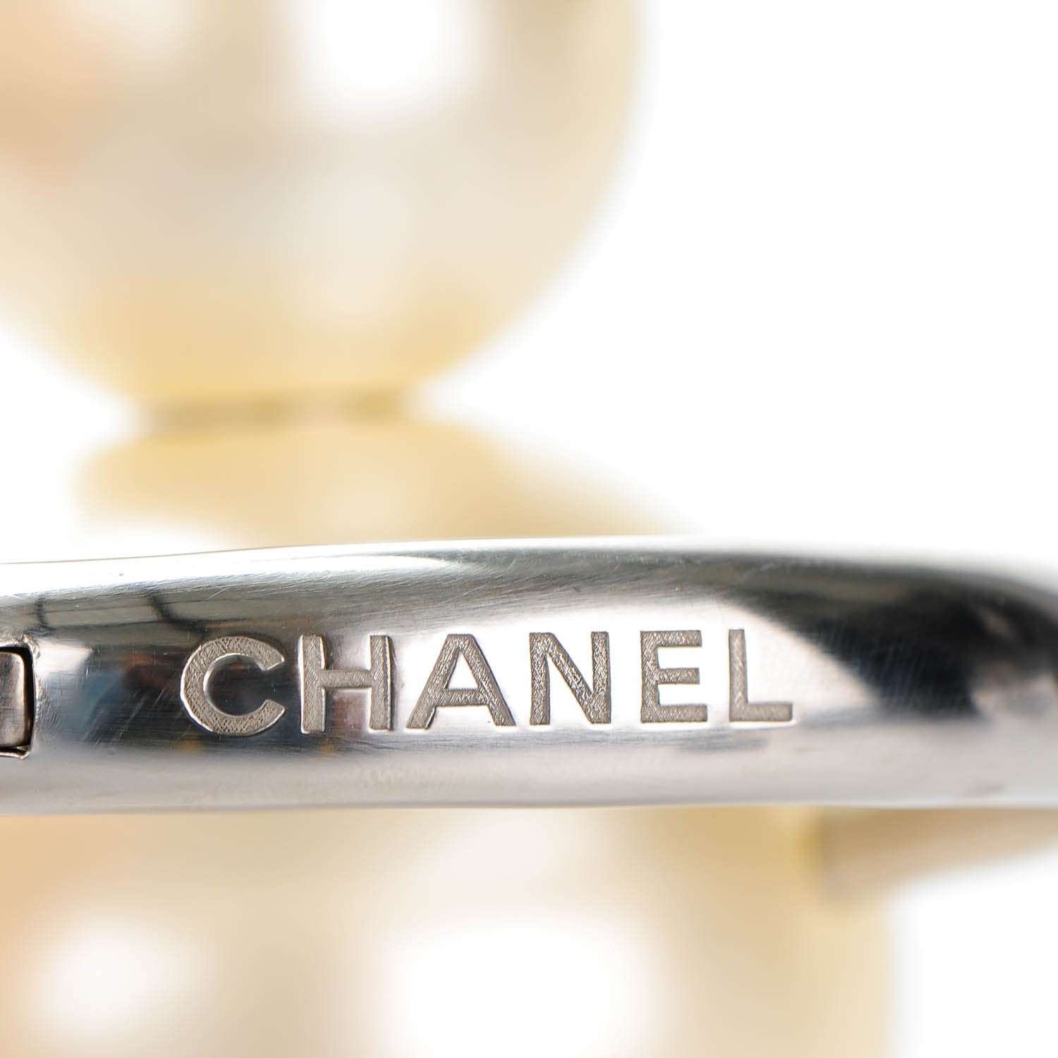 Chanel Double Pearl Cuff Silver 5 of 7