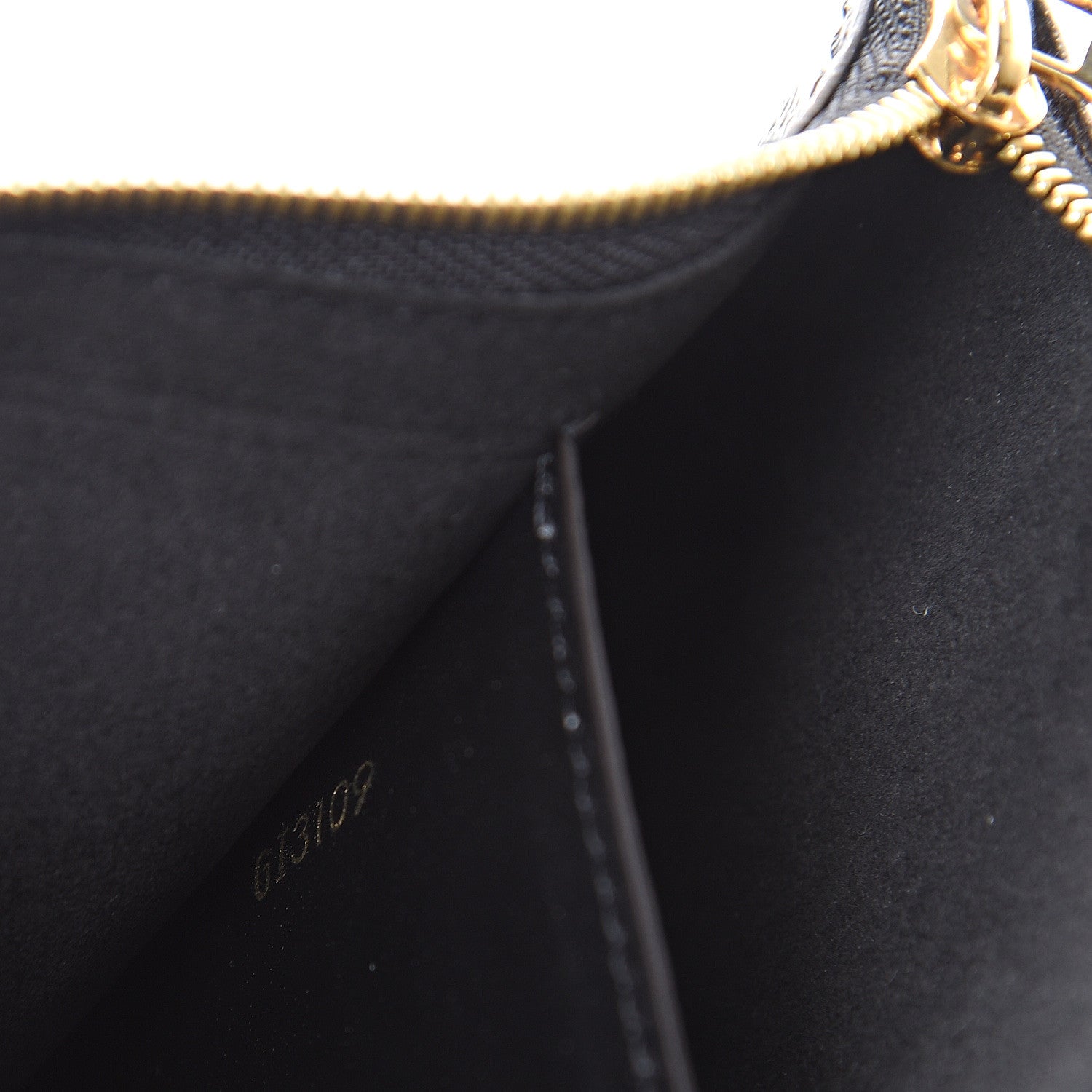 Louis Vuitton Monogram Giant Jungle Pochette Double Zip Black 7 of 10