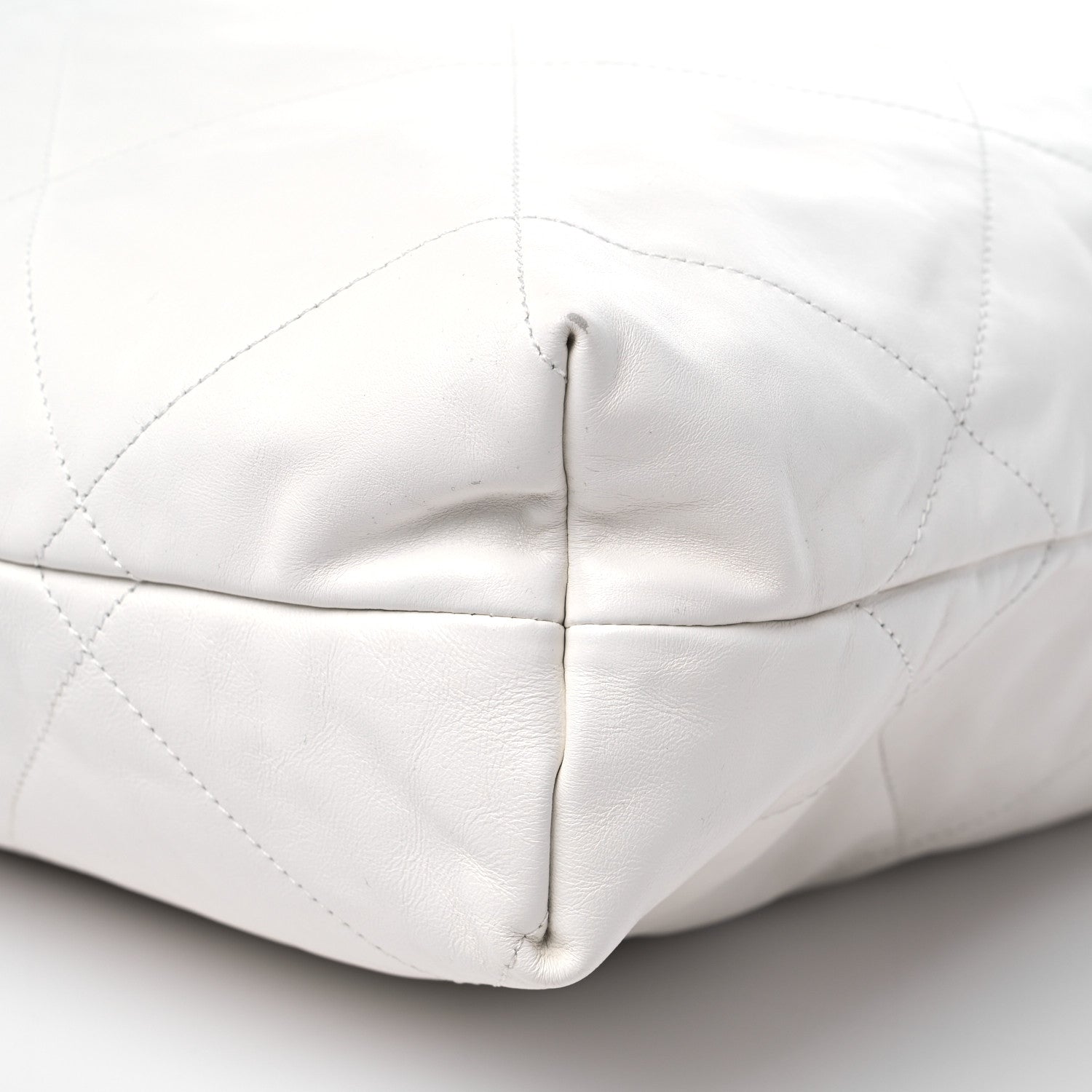 Chanel Shiny Calfskin Quilted Chanel 22 White 10 of 12