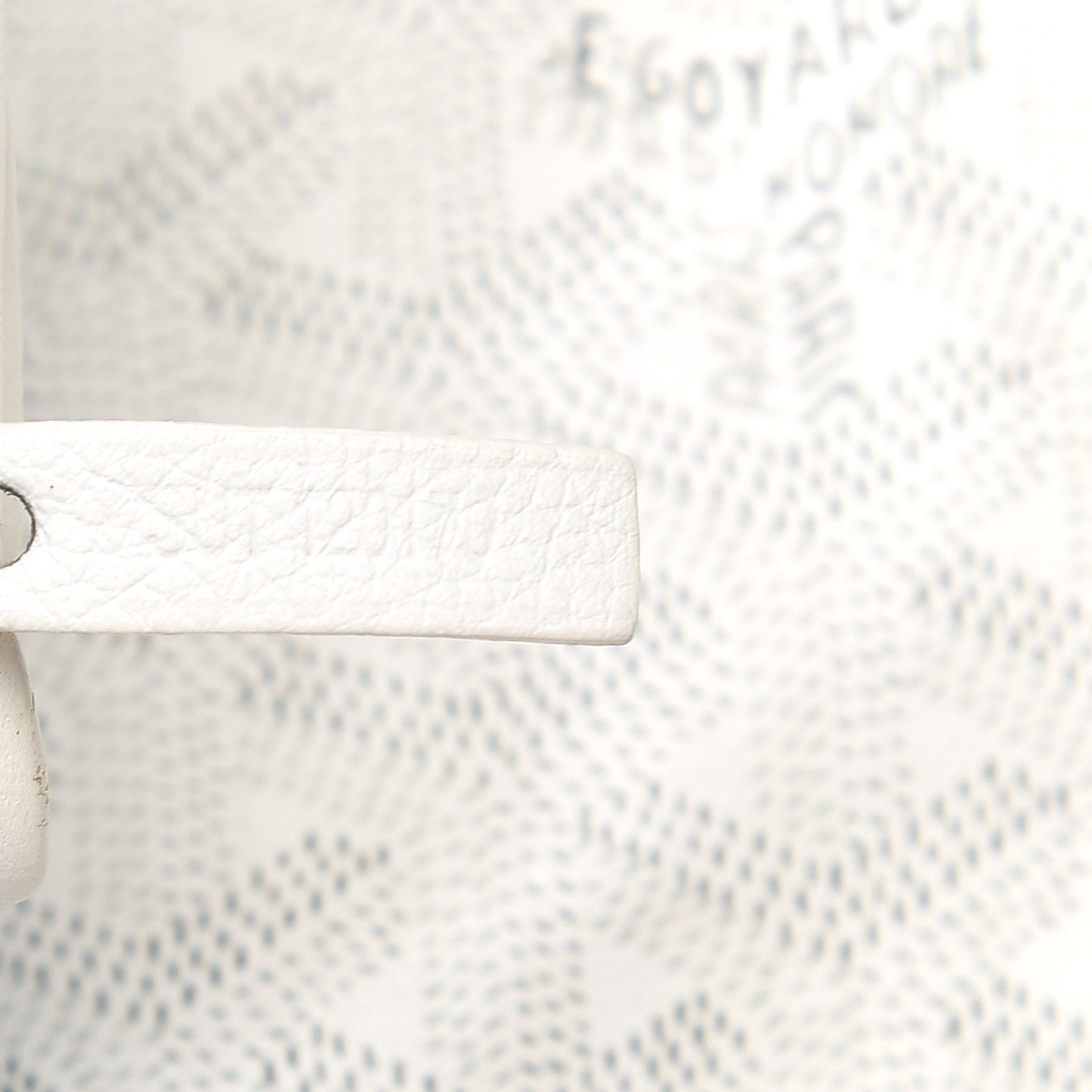 Goyardine Saint Louis GM White
