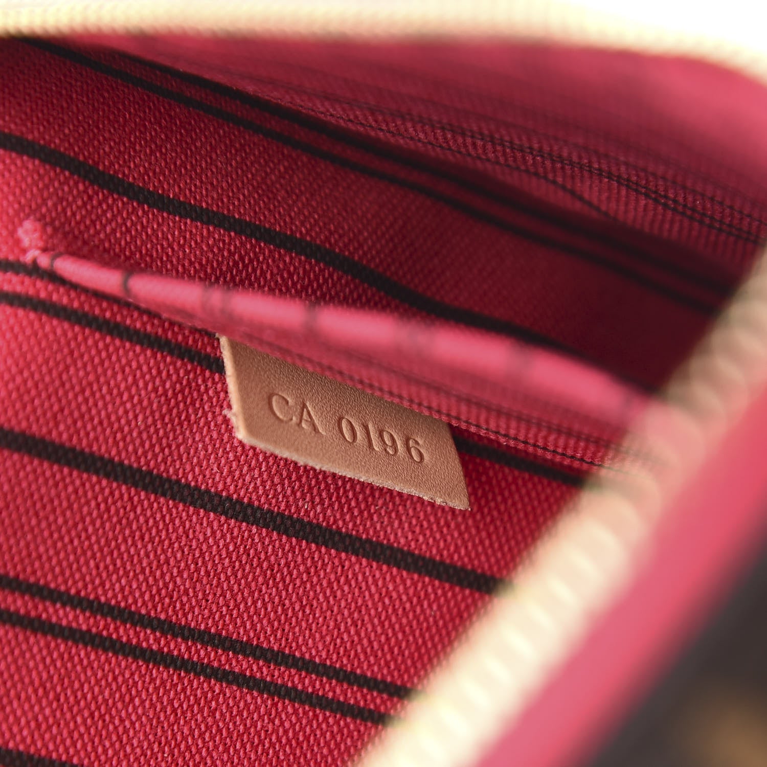 Louis Vuitton Monogram Neverfull MM GM Pochette Pivoine 6 of 6