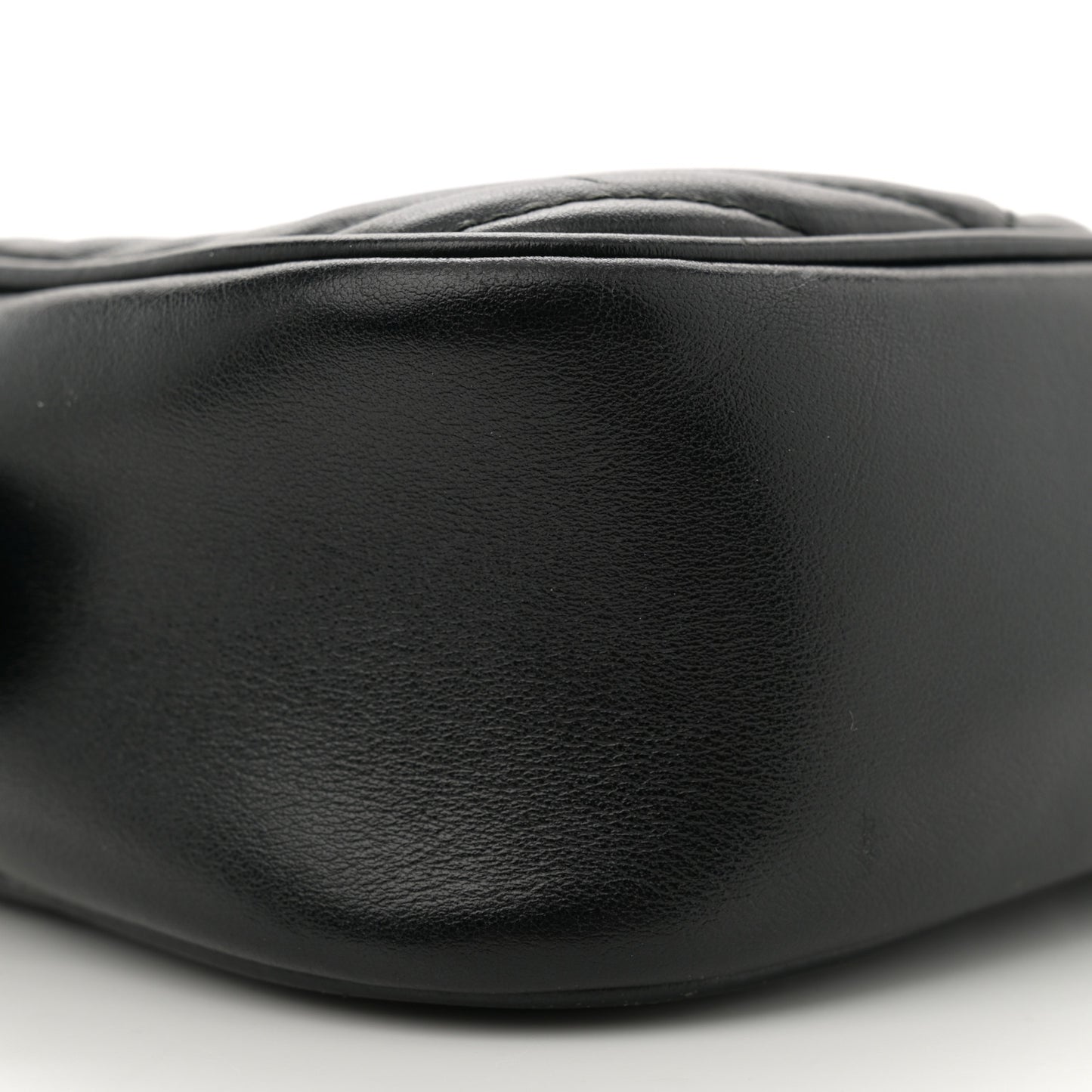 Calfskin Matelasse Small GG Marmont Chain Shoulder Bag Black