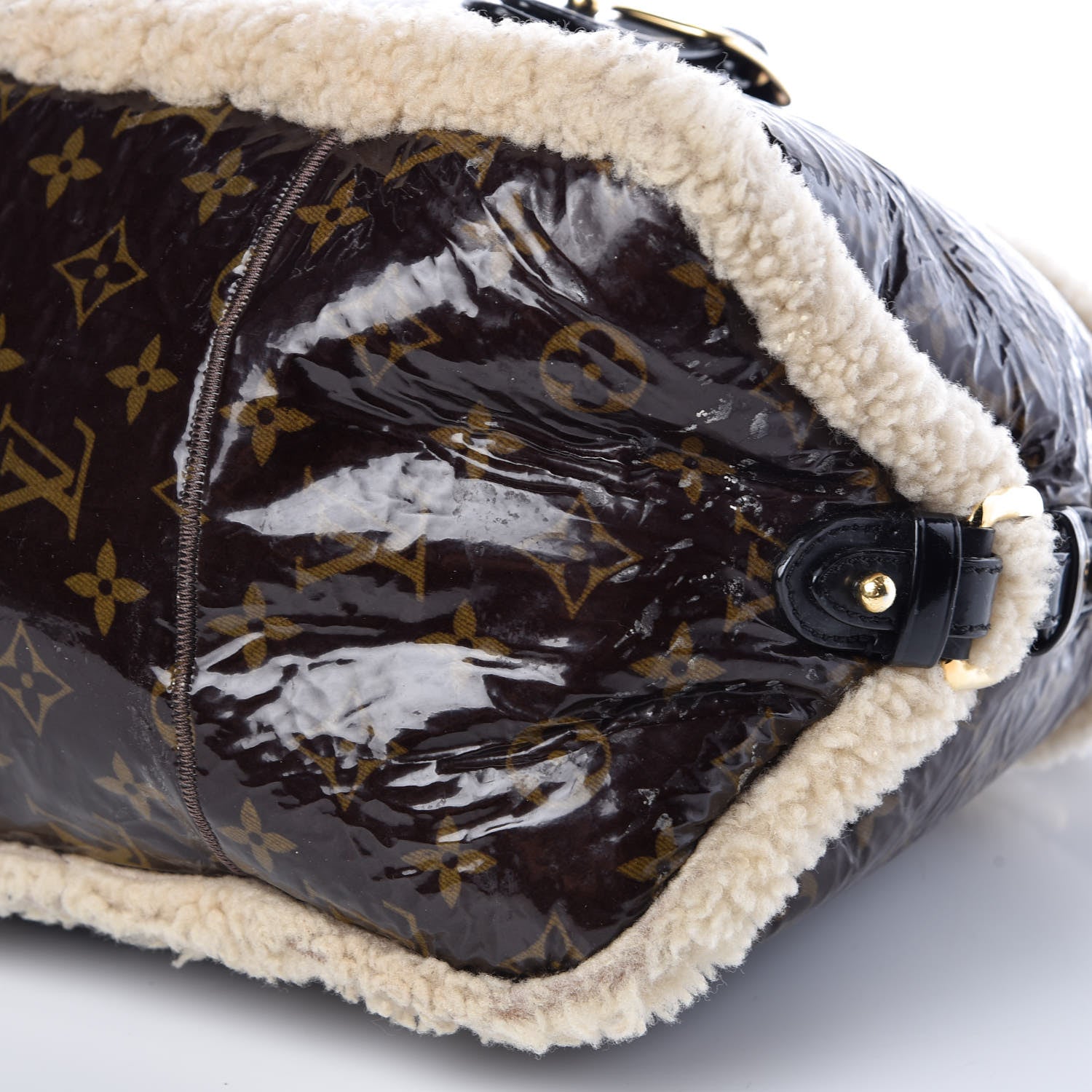Louis Vuitton Patent Monogram Shearling Sac Thunder 10 of 11