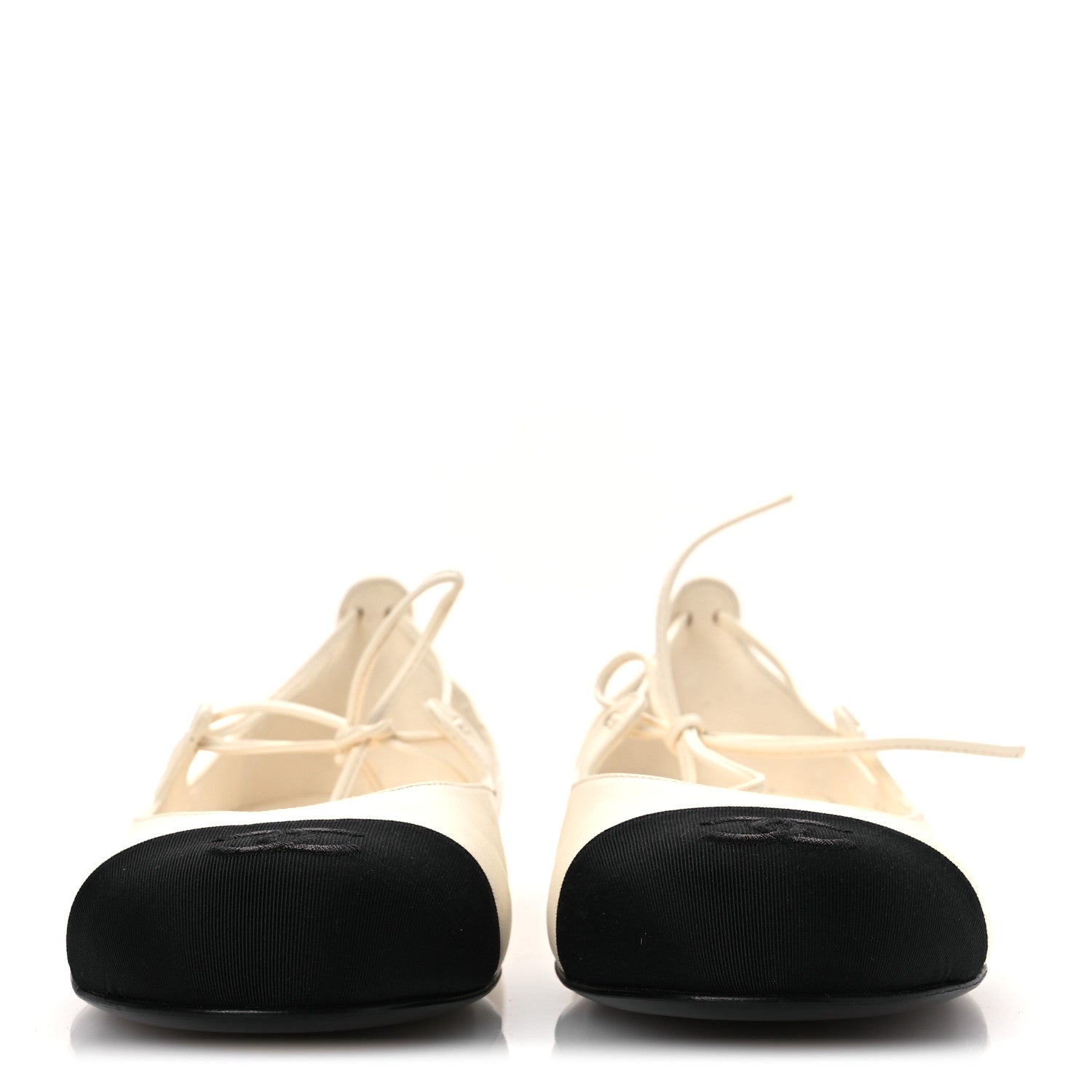 Chanel Lambskin Grosgrain Mary Jane Flats 38.5 Ivory Black 3 of 11