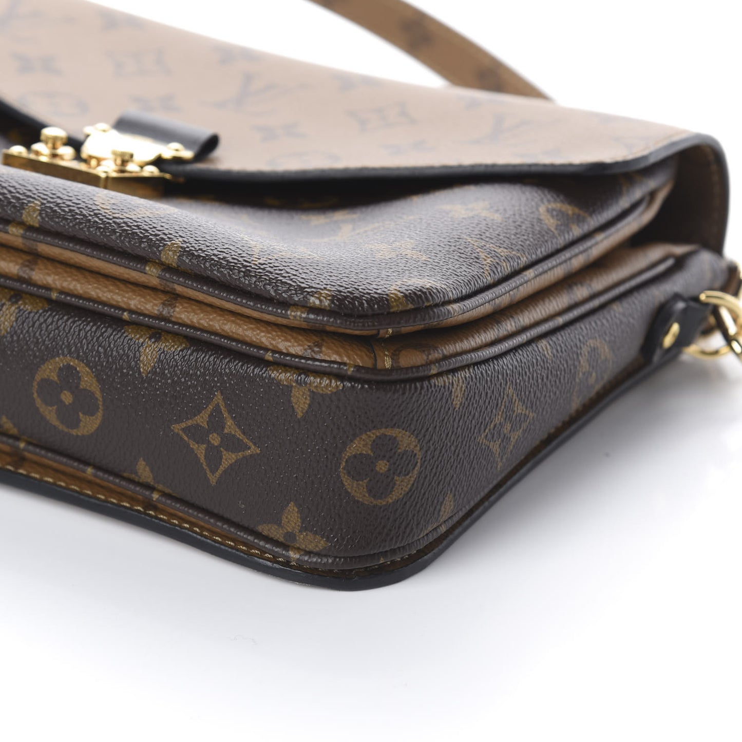 Reverse Monogram Pochette Metis