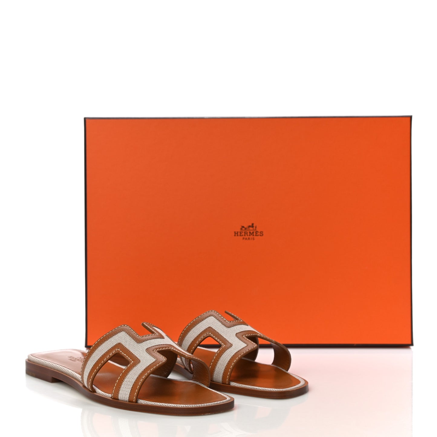 Calfskin Canvas Oran Sandals 38 Noisette Beige Dore