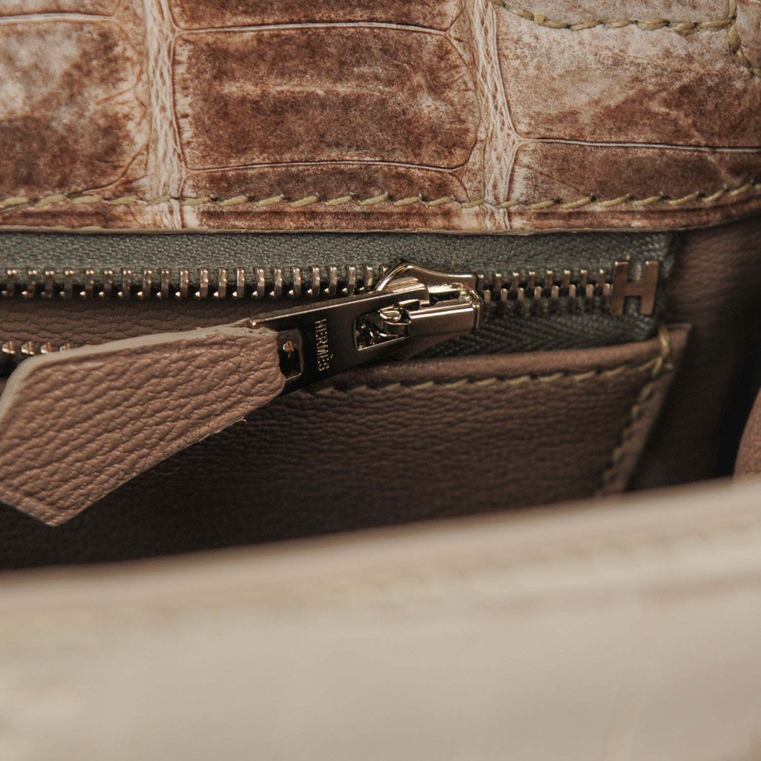 Hermes Matte Niloticus Crocodile Himalaya Kelly Retourne 25 White 29 of 32