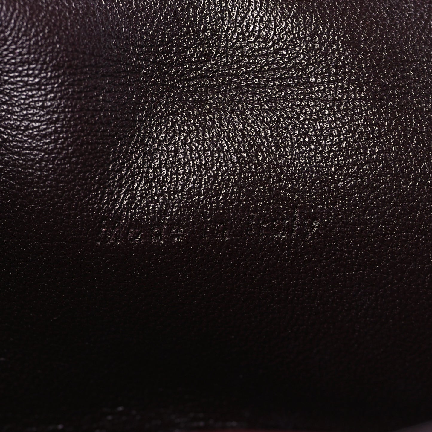 Smooth Calfskin Blade Flap Burgundy