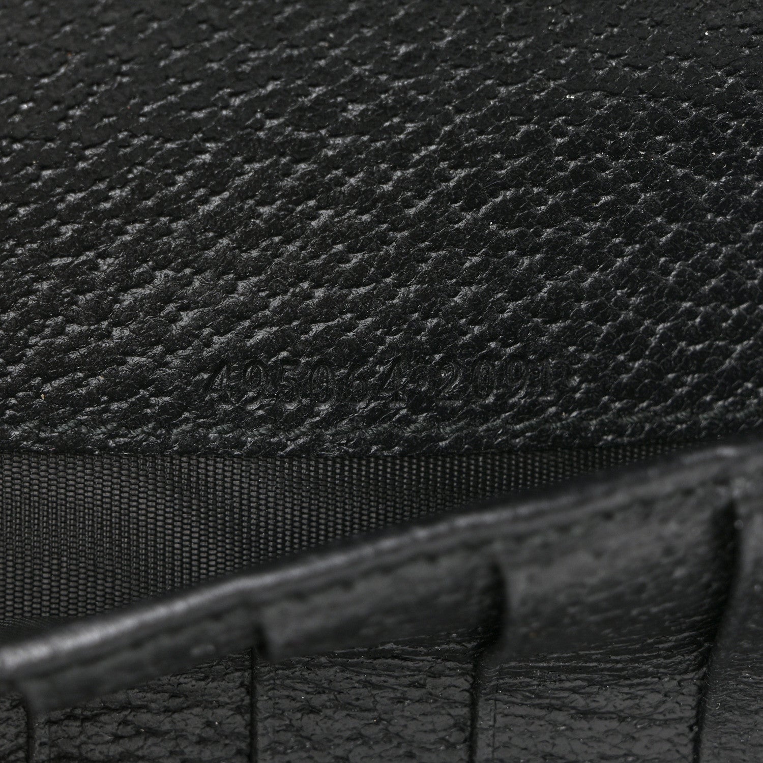 Gucci Dollar Calfskin Bee Star Zip Around Wallet Black 7 of 9