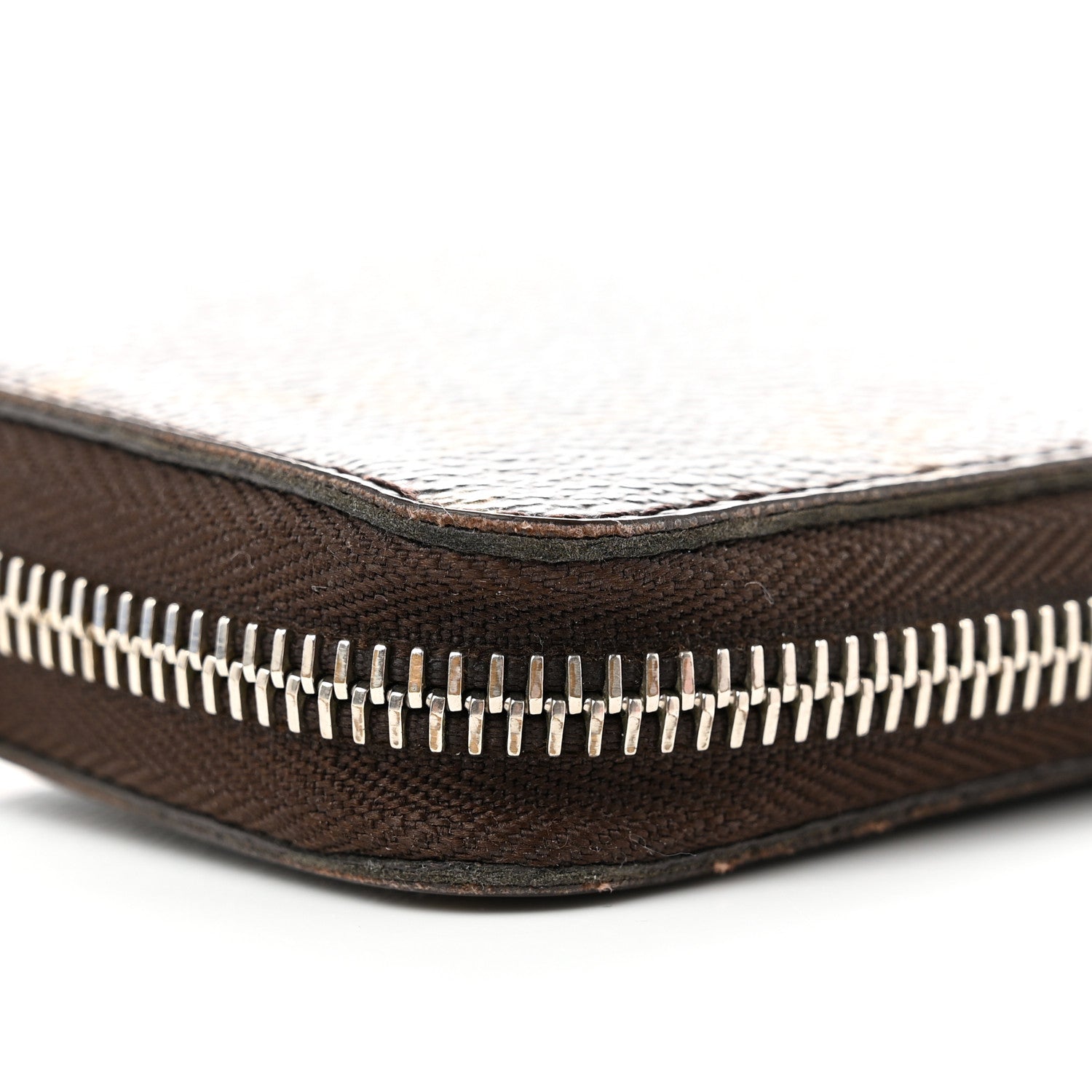 Louis Vuitton Monogram Zippy Wallet 8 of 10