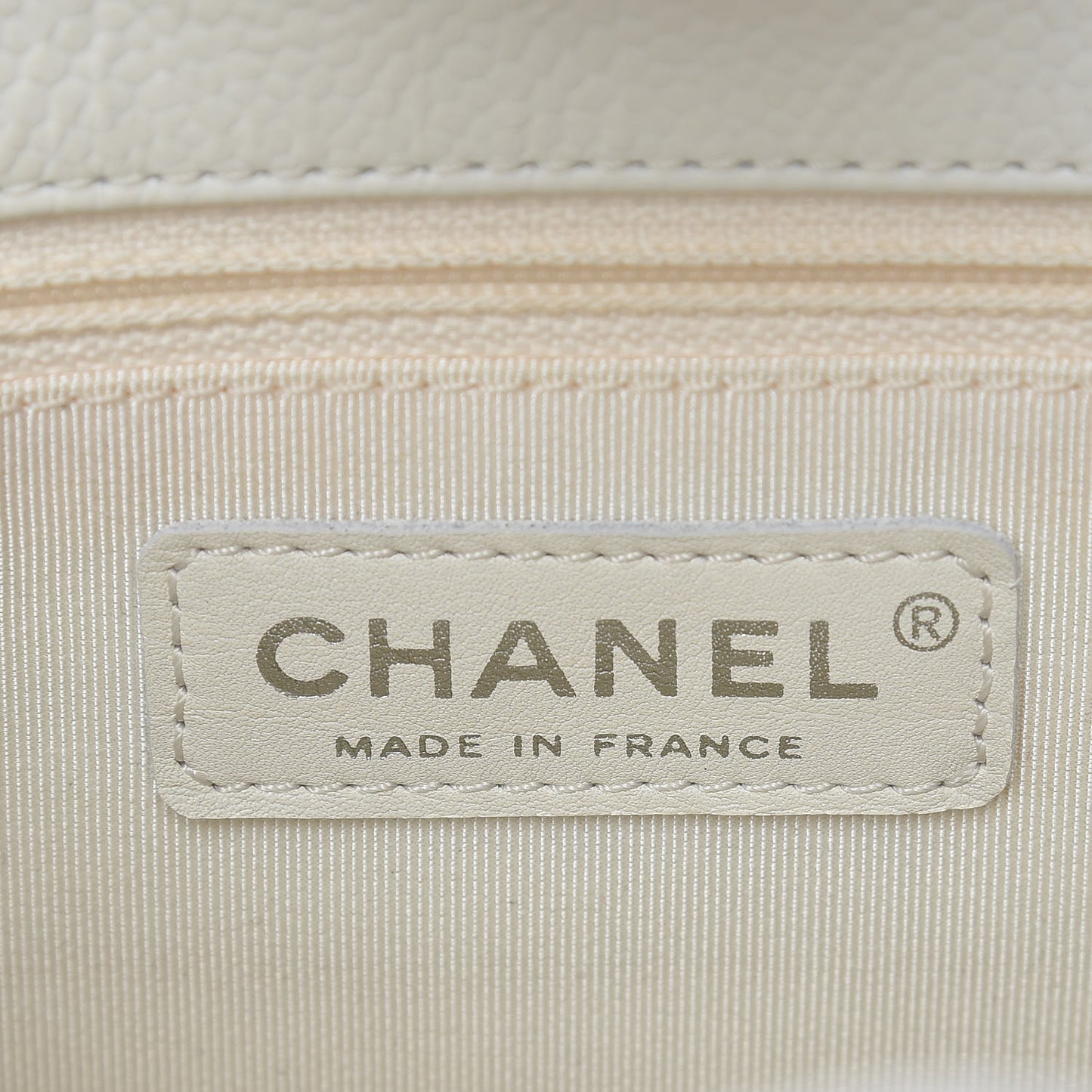 Caviar Quilted Petit Shopping Tote PST White