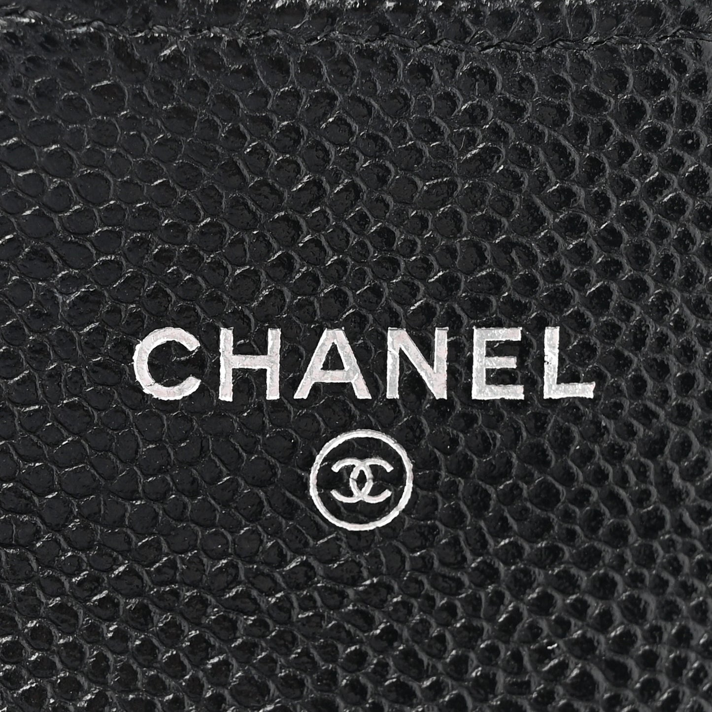Caviar Quilted Flap Card Holder On Chain Black