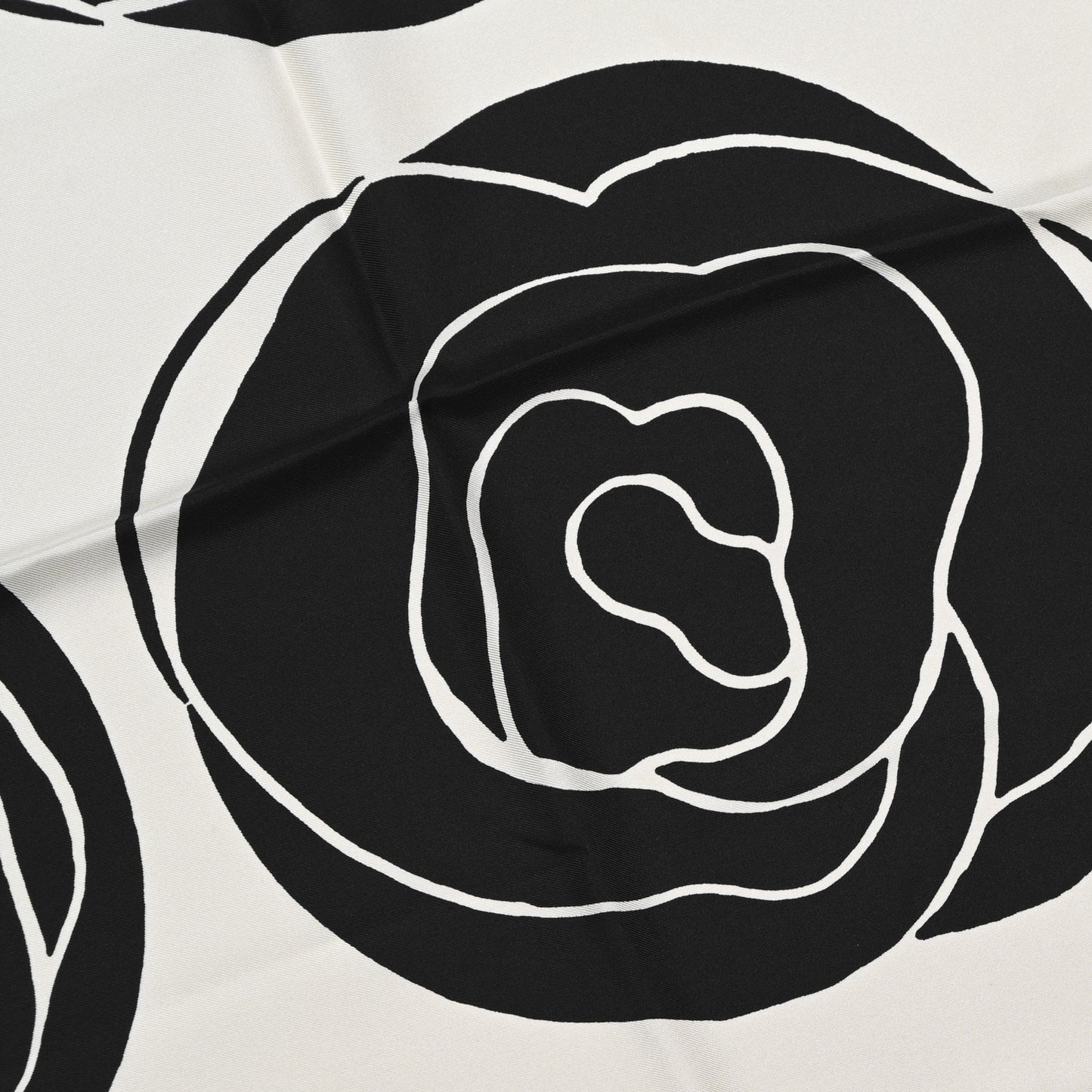 Silk CC Camellia Scarf Black White