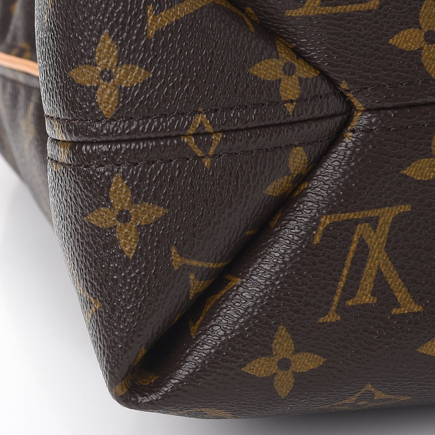Monogram Sully MM