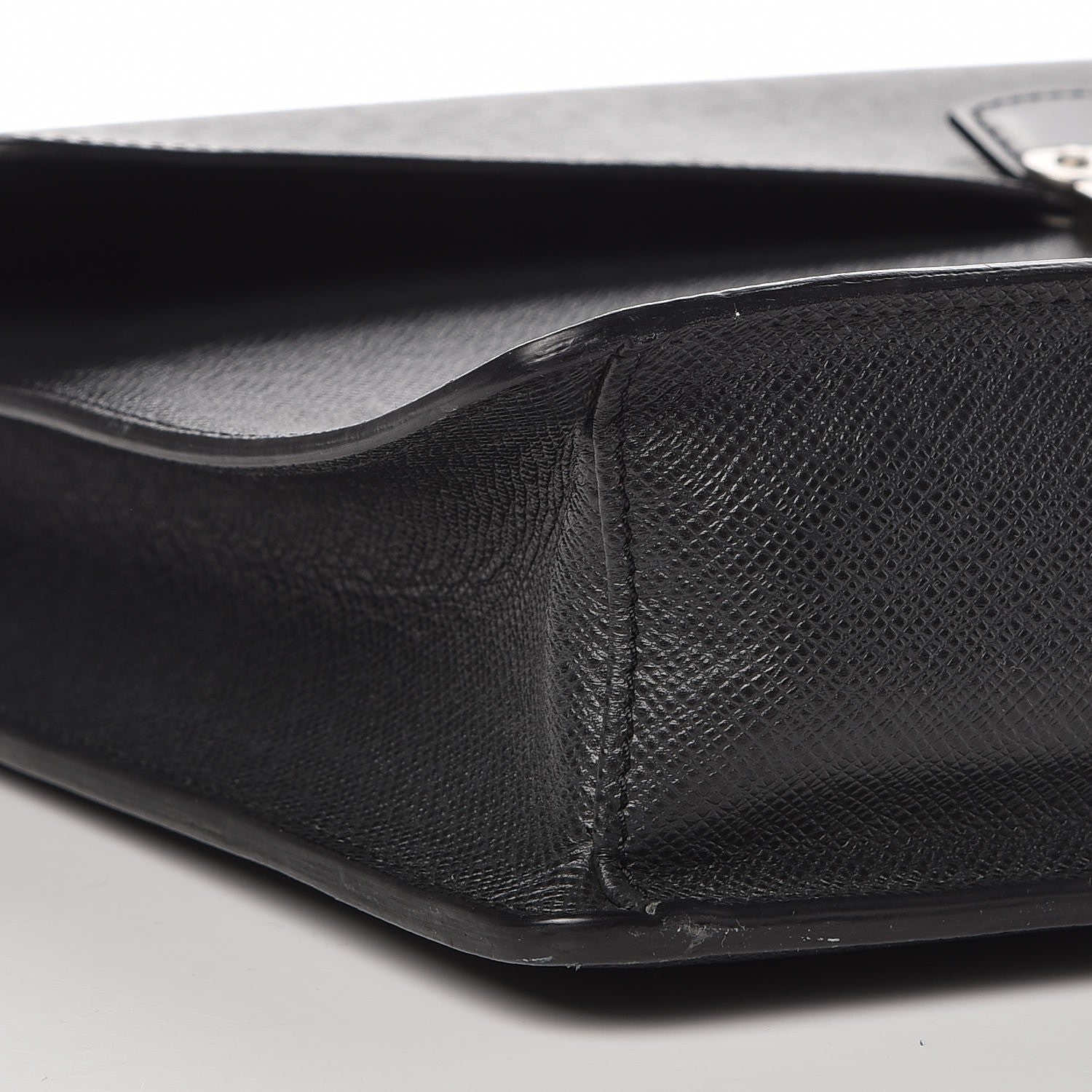 Louis Vuitton Taiga Robusto 1 Compartment Briefcase Ardoise 8 of 11