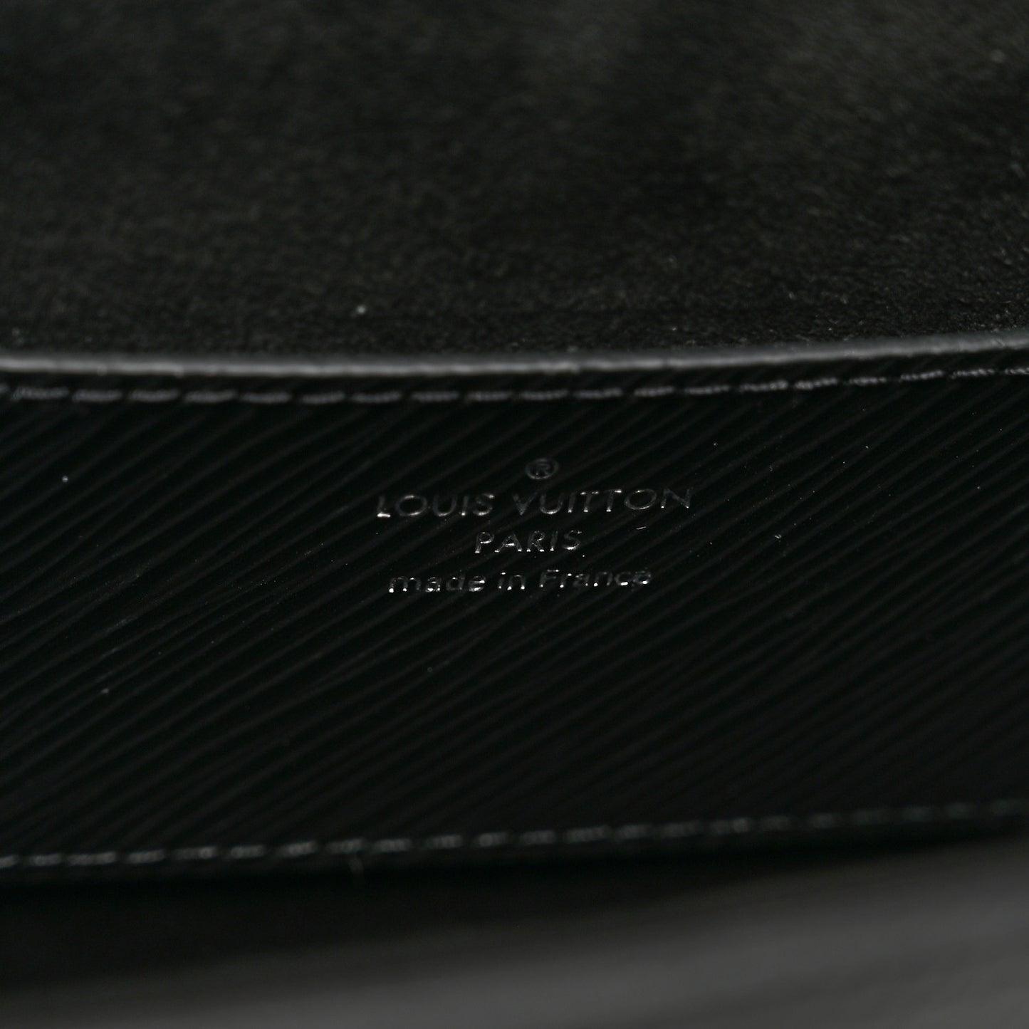 Epi Twist Shoulder Bag MM Black