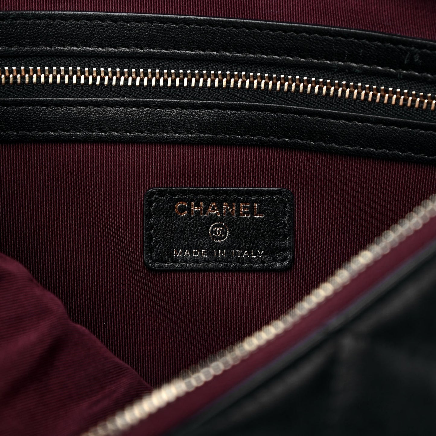 Lambskin Quilted Medium Cosmetic Case Black