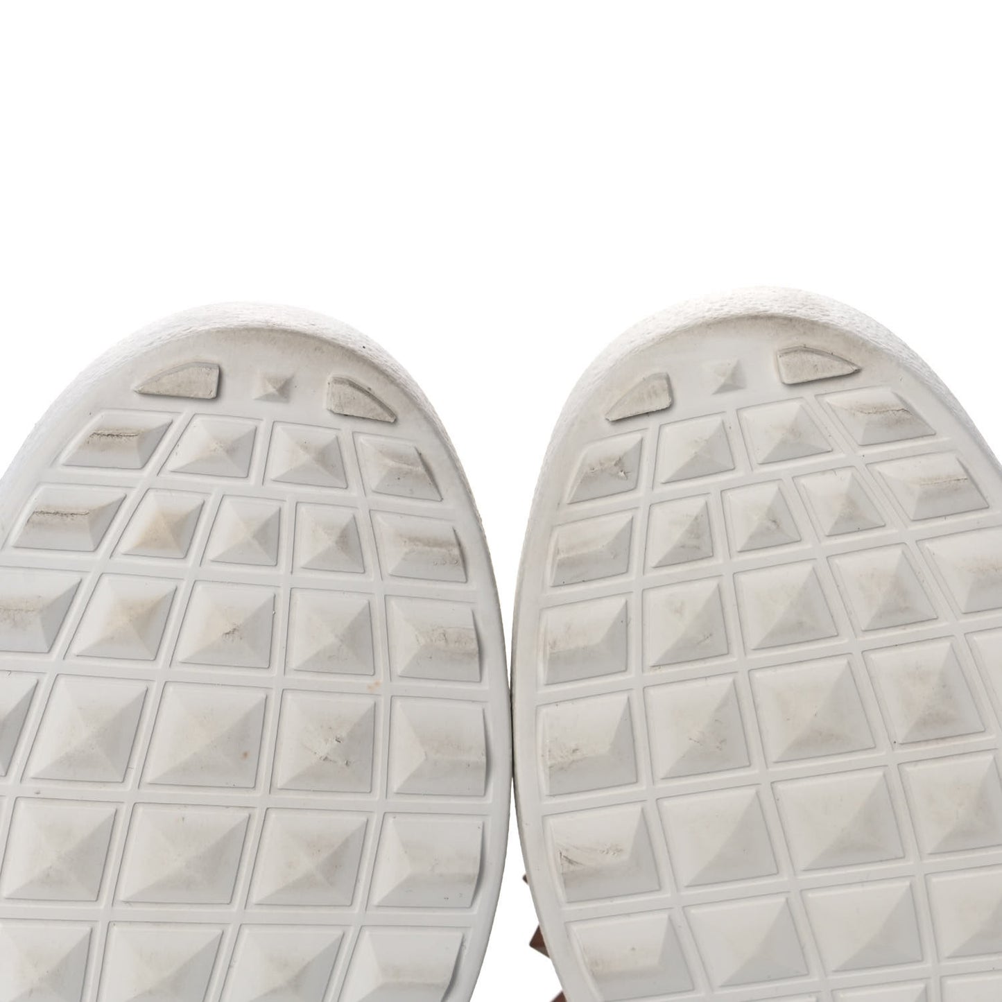 Calfskin Rockstud Untitled Open Sneakers 35 White Rose Cannelle