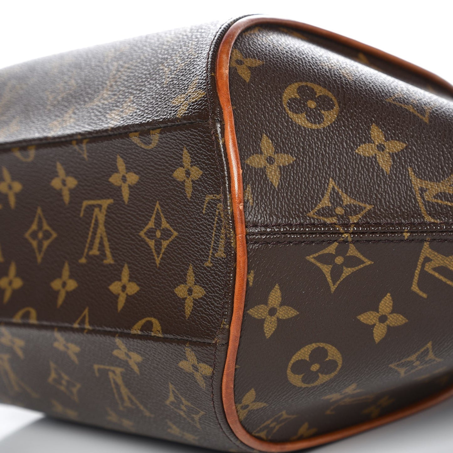 Monogram Ellipse MM