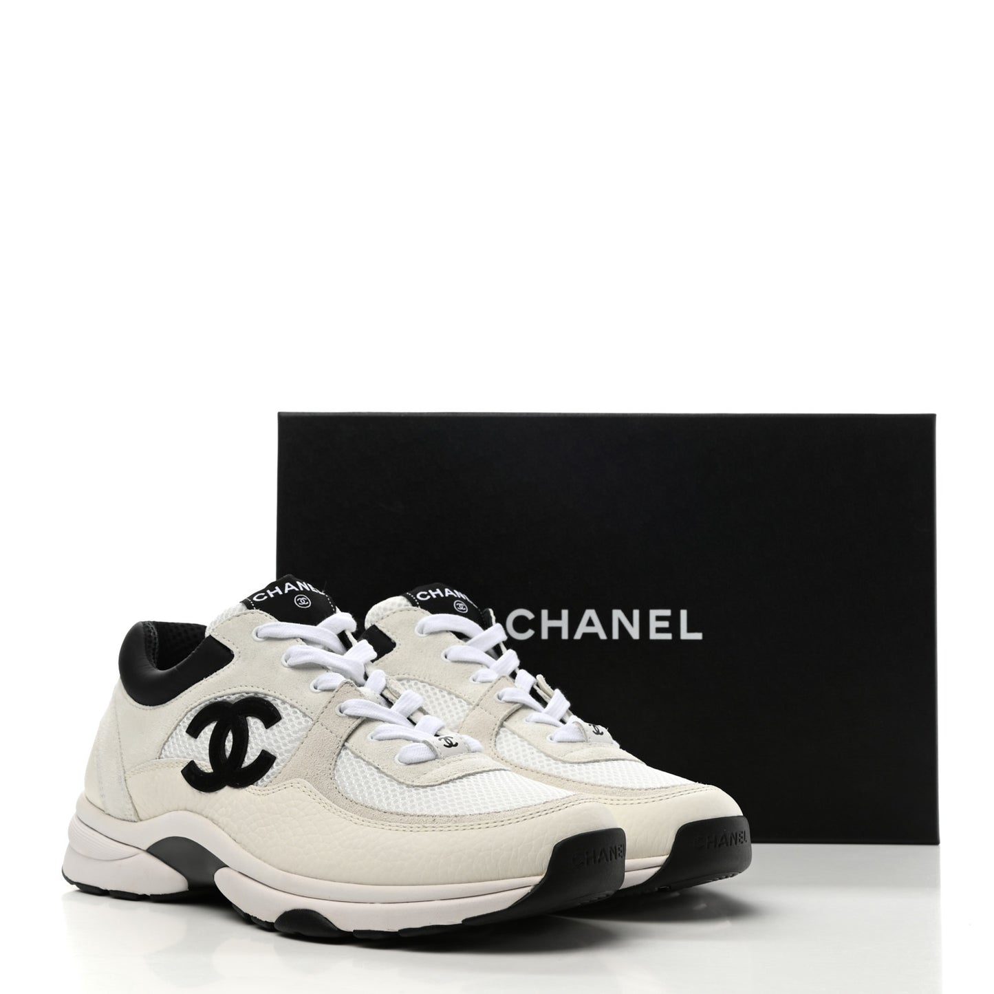 Mesh Suede Calfskin Grained Calfskin Womens CC Sneakers 40.5 White Black