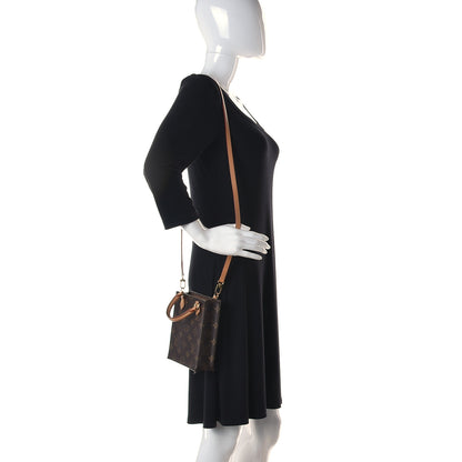 Louis Vuitton Monogram Petit Sac Plat 2 of 11