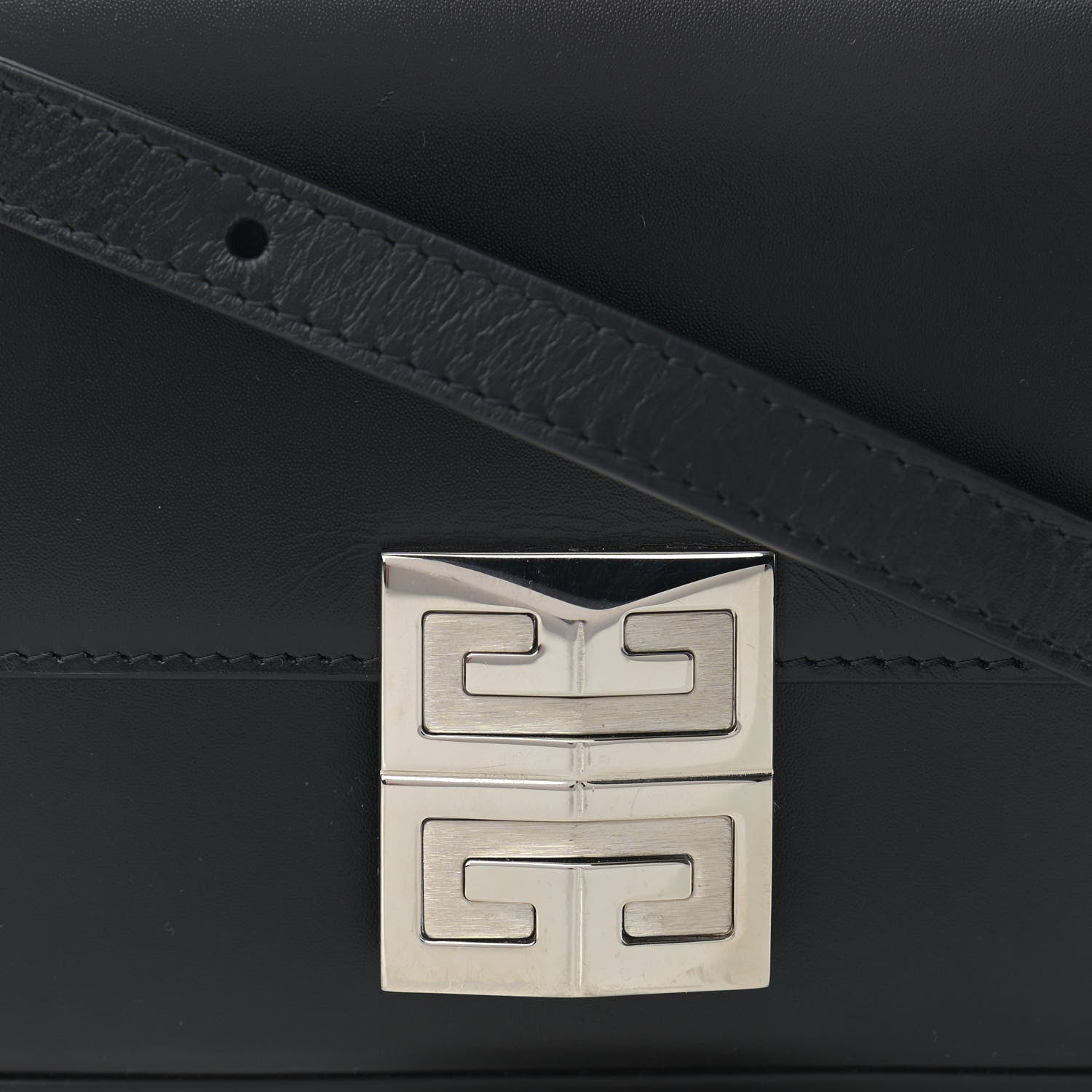 Givenchy Box Calfskin Small 4G Shoulder Bag Black 7 of 10