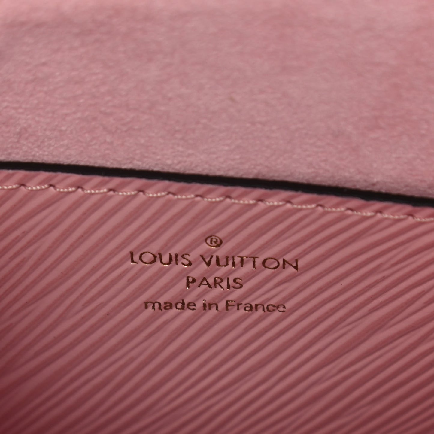 Epi Stones Twist Shoulder Bag PM Rose Ballerine