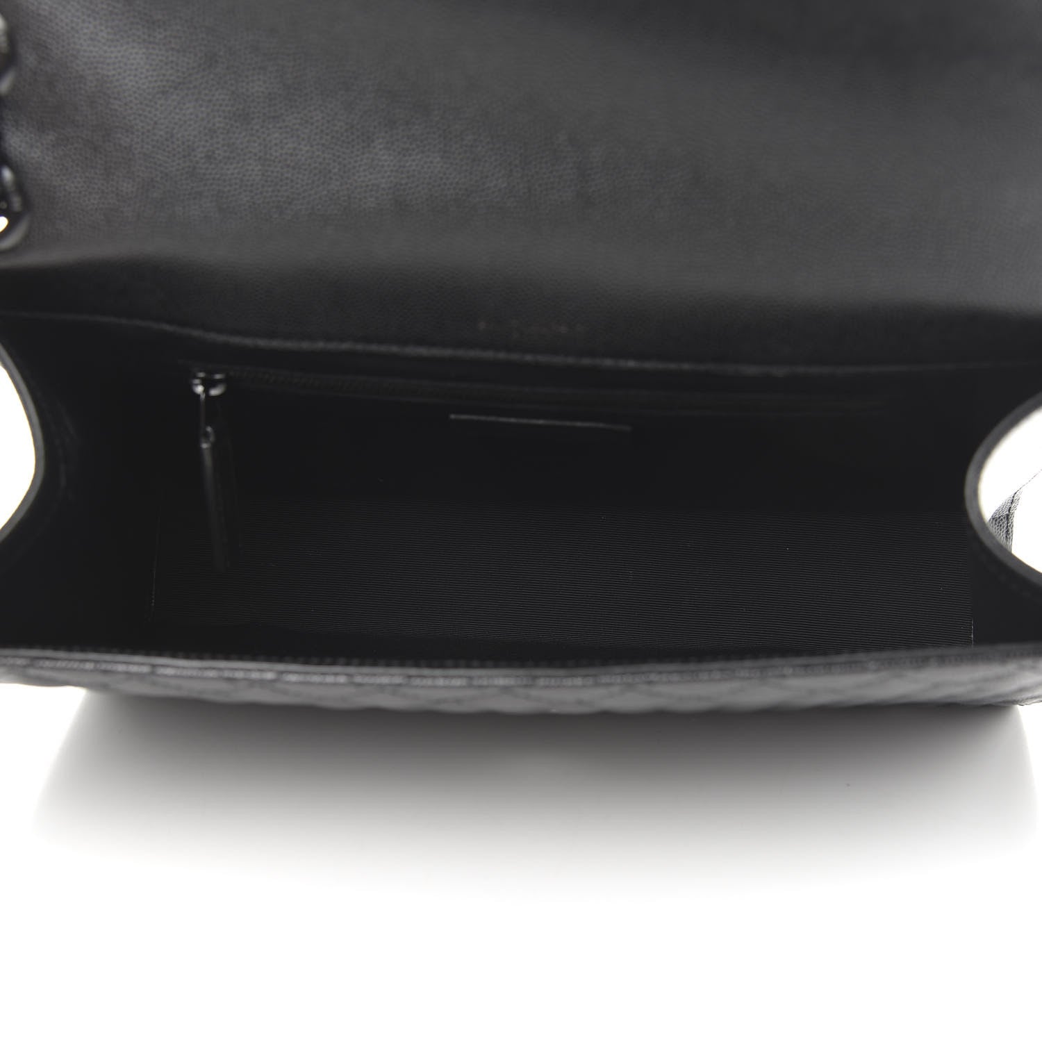 Saint Laurent Grain De Poudre Textured Mixed Matelasse Large Triquilt Monogram Monochrome Satchel Black 5 of 9