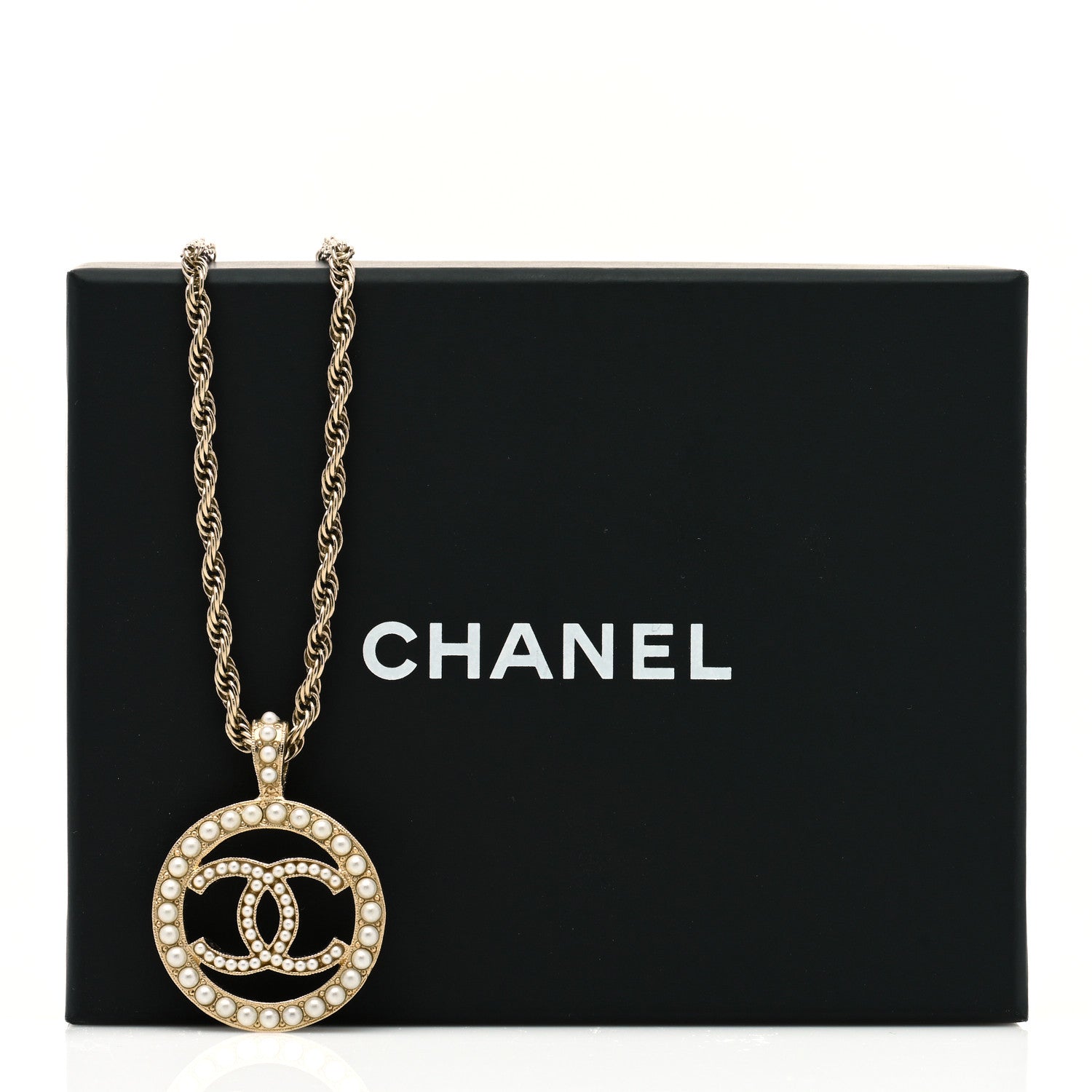 Chanel Pearl CC Round Pendant Necklace Gold 6 of 6
