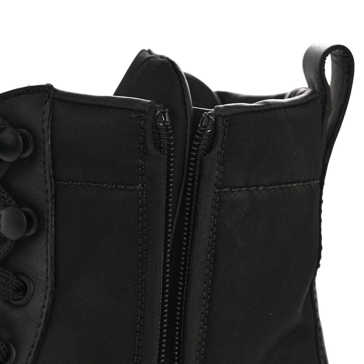 Spazzolato Re-Nylon Metal Triangle Logo 110mm Ankle Boots 40 Black