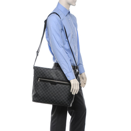 Louis Vuitton Damier Graphite Mick GM 2 of 6